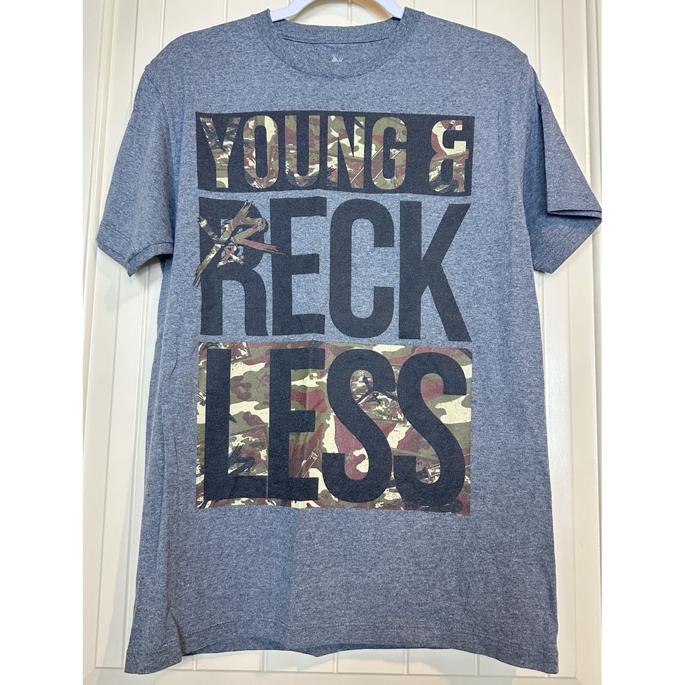 Y&R Young & Reckless  short sleeve graphic t-shirt, sz M